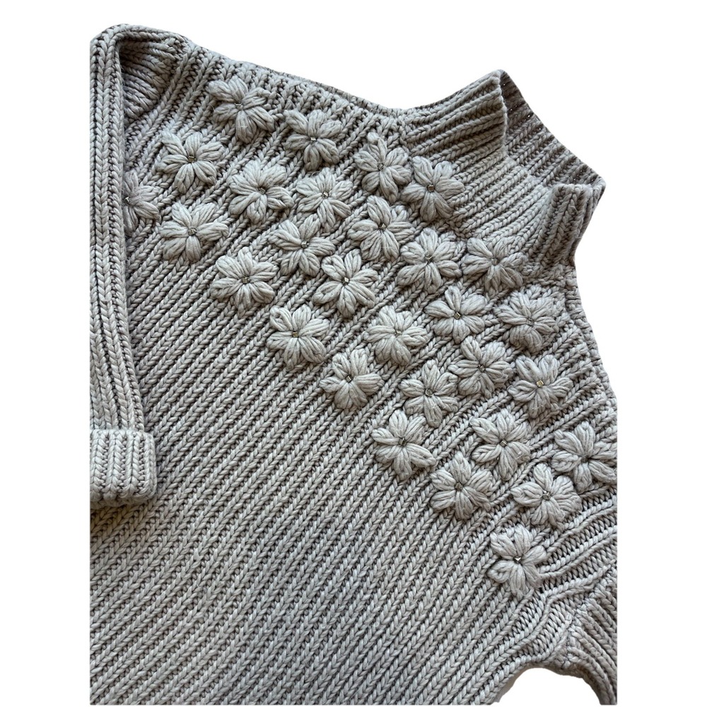 Cliche Wool-Blend Embroidered Sweater Size M taupe Tan Hand crotchet flowers VTG
